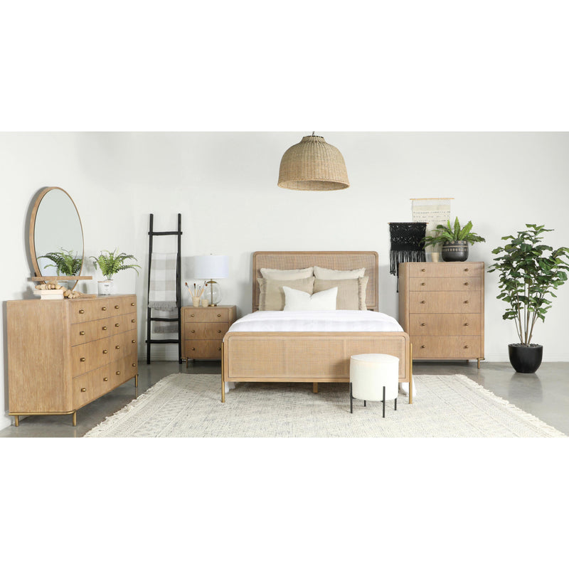 Coaster Furniture Arinia King Upholstered Panel Bed 224300KE IMAGE 2