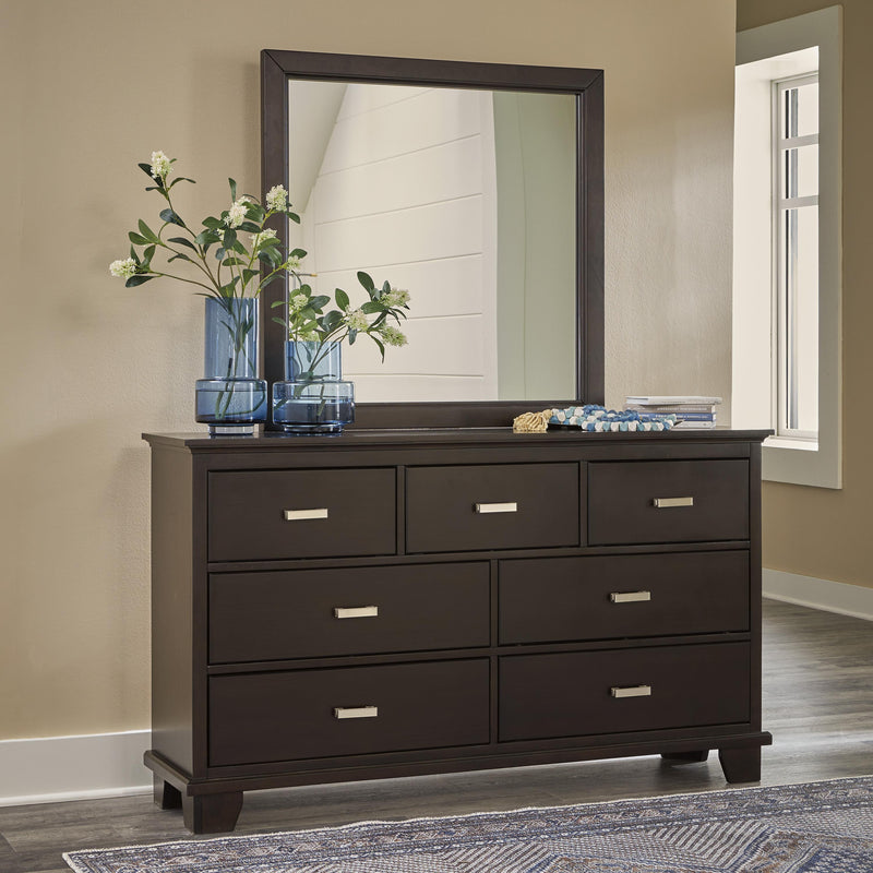 Signature Design by Ashley Covetown 7-Drawer Dresser with Mirror B441-31/B441-36 IMAGE 7