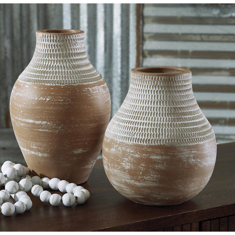 Signature Design by Ashley Home Decor Vases & Bowls A2000642 IMAGE 4