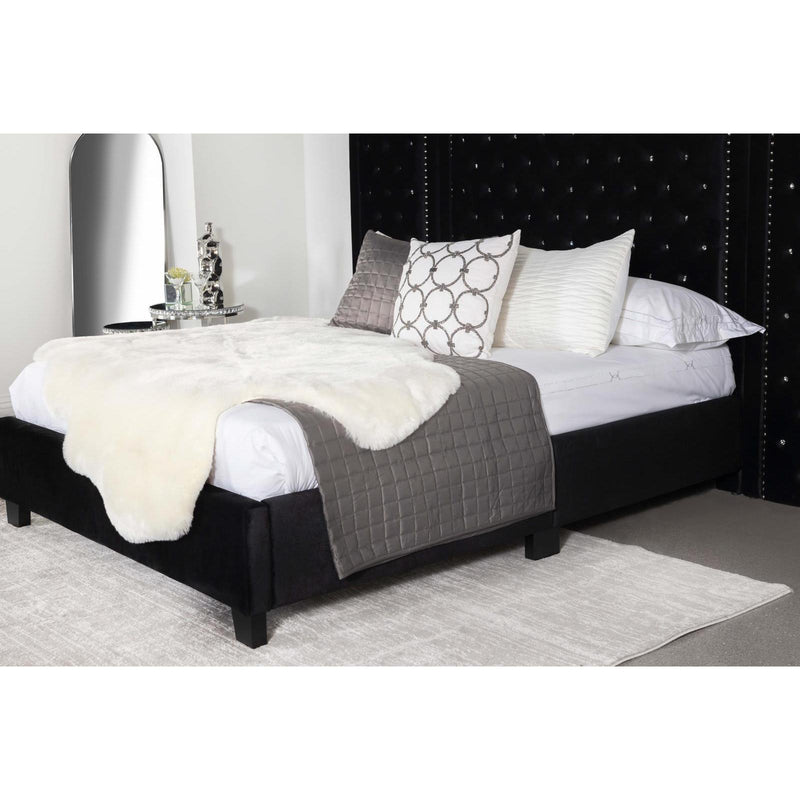 Coaster Furniture Hailey King Upholstered Platform Bed 315925KE-SP IMAGE 4