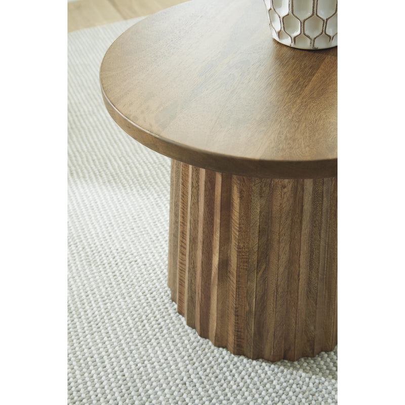Signature Design by Ashley Ceilby Accent Table A4000602 IMAGE 3