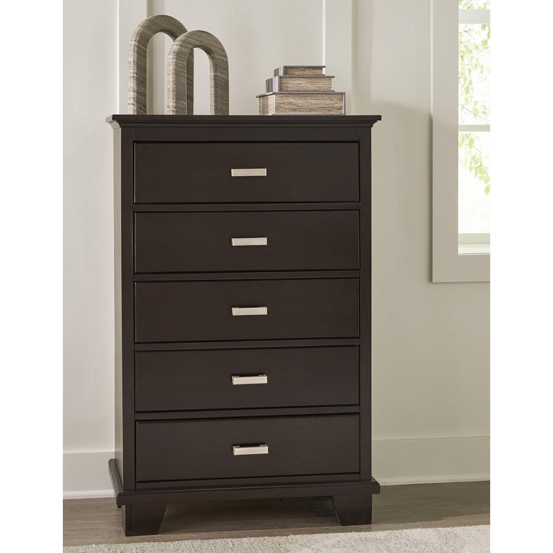 Signature Design by Ashley Covetown 5-Drawer Chest B441-46 IMAGE 7