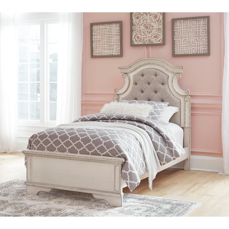 Signature Design by Ashley Realyn B743 6 pc Twin Upholstered Panel Bedroom Set IMAGE 2
