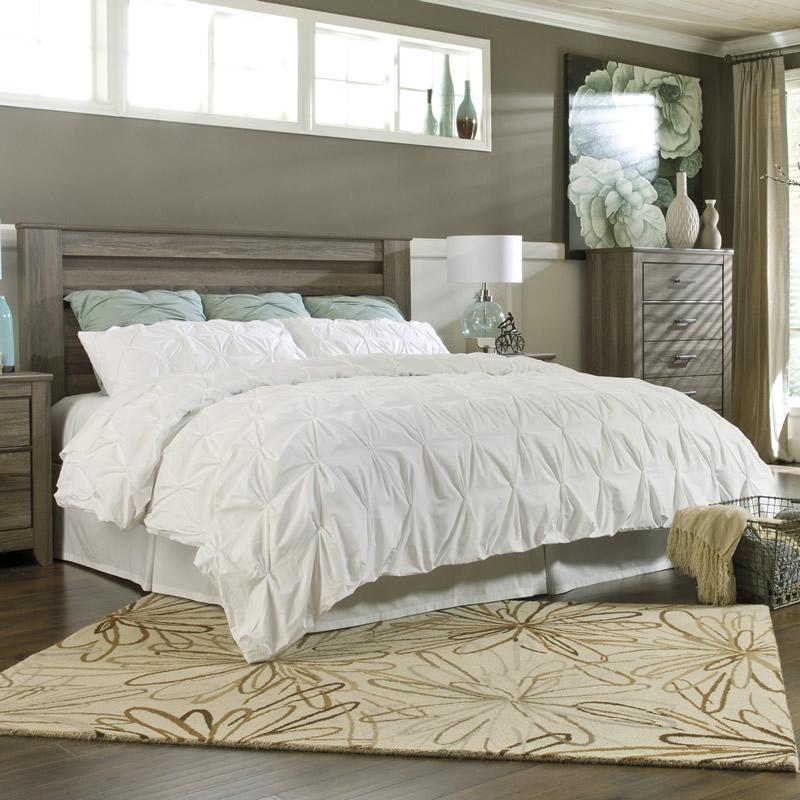 Signature Design by Ashley Zelen King Poster Bed B248-68/B100-66 IMAGE 1