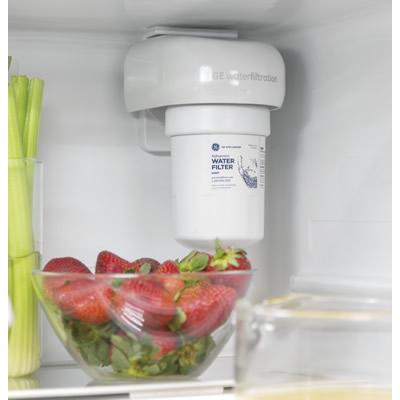 GE 30-inch, 20.9 cu. ft. Bottom Freezer Refrigerator GDE21EMKES IMAGE 6