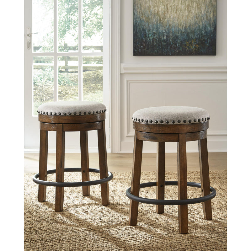 Signature Design by Ashley Valebeck Counter Height Stool D546-124 IMAGE 3