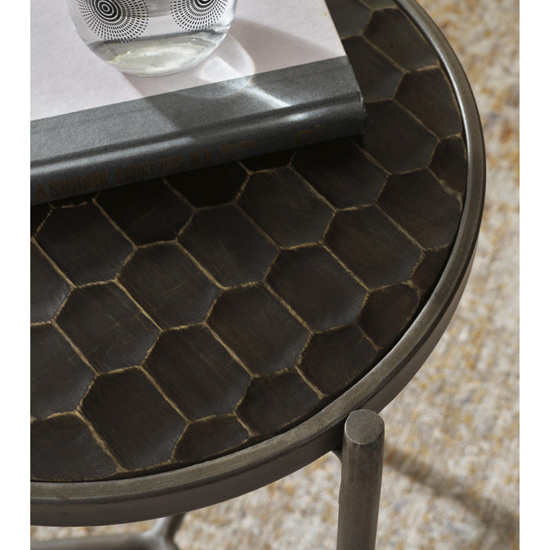 Signature Design by Ashley Doraley End Table T793-6 IMAGE 5